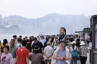 Mainland tourists flock to Tsim Sha Tsui during the Golden Week holiday on May 3, 2025. Photo: Nora Tam