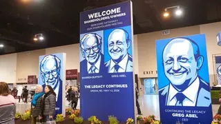 Berkshire Hathaway's Cash Pile Surges in Abel's First Quarter