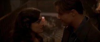 Rick (Brendan Fraser) and Evie (Rachel Weisz) are seen in profile gazing into each other's eyes in this scene from The Mummy Returns.