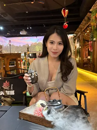 張雅筑近日因一句「最近的高爾夫球場都快淪陷成雞窩了」引爆社群話題。（圖／翻攝自IG @yachu_0112__）