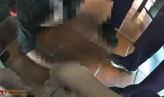 警方當場制伏35歲嫌犯。（圖／警方提供）