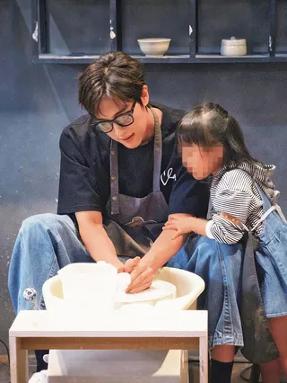范姜彥豐成為單親爸爸後，要照顧女兒，經濟壓力比之前更大。（翻攝自范姜彥豐臉書）