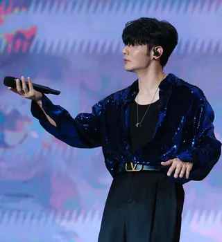 李榮浩近日對於單依純強行侵權感到不滿。（取材自微博）