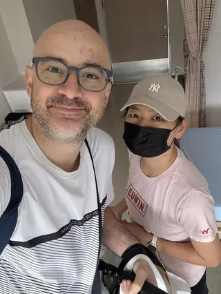吳鳳稱讚台灣健保完善。（圖／翻攝自臉書）