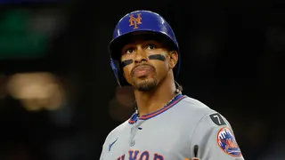 New York Mets shortstop Francisco Lindor looking on during an at-bat at Nationals Park