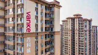 万科（Vanke）宣布，与大股东深圳地铁集团订立贷款框架协议，同意向该公司提供多达25亿人民币的贷款。（图取自法新社）