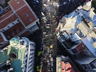 Tens of thousands protest in Argentina over Milei university cuts