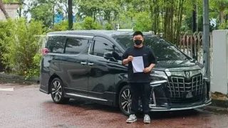 商人标获属意车牌注册    却惊揭车子已遭人转名