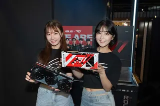 ASUS T1 GeForce RTX 5070／5060 Ti顯示卡。