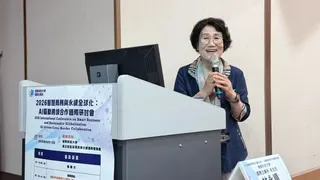 ▲韓國京畿大學貿易學系名譽教授金賢芝（Prof. Kim Hyun-Jee），發表美韓出口管制制度的比較研究。（圖／嶺東科大提供）