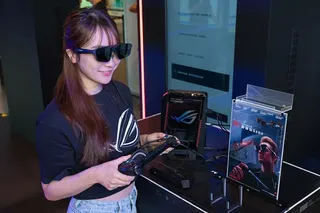 ROG XREAL R1電競AR眼鏡。