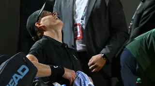 Jannik Sinner looks in out of breath during his match against Daniil Medvedev at the Italian Open