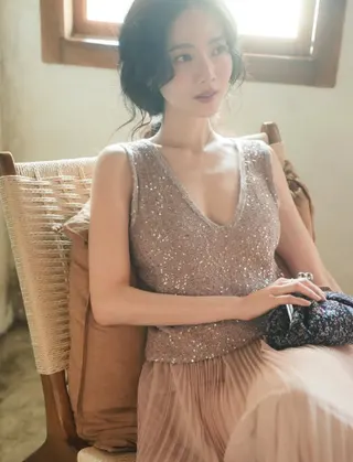 曾之喬產後一年狀態火辣回歸！深U戰袍炸出魔鬼曲線 親吐未來動向藏驚喜伏筆
