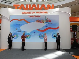 觀光署15日在馬來西亞檳城舉辦台灣旅展，延續「Taiwan-Waves of Wonder」（台灣魅力．驚喜無限）品牌意象，行銷台灣。中央社記者黃自強檳城攝　115年5月16日