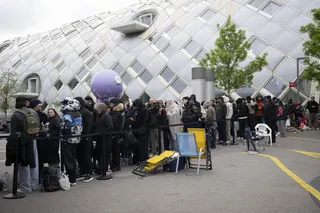 People wait for the store to open to buy the new “Royal Pop” watch in Switzerland. Photo: EPA