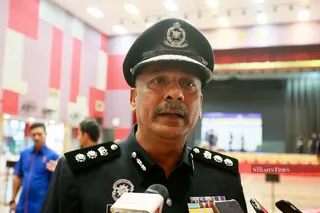 North Klang police chief Assistant Commissioner S. Vijaya Rao said the suspect was arrested at 11.40am yesterday following a public tip-off. - NSTP / FAIZ ANUAR