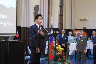 林昶佐撕下中共真面目！登芬蘭最大晚報抖出「假示好過程」：總有壞事發生