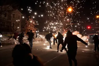 Protesters clash with ICE agents over the shooting of Julio Cesar Sosa-Celis, who was fleeing agents, in Minneapolis, Minnesota on January 14. Photo: The Minnesota Star Tribune / TNS