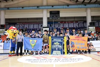 籃球／小學聯賽冠軍出爐！北投女中鋒身高181榮膺「大會第一長人」成未來國家希望