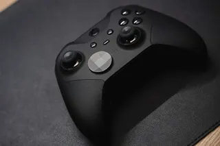 Xbox Elite 2 controller
