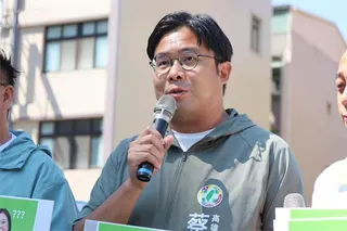 快新聞／柯志恩競選文宣「國民黨徽不見了」！蔡秉璁狠酸：忘記自己被提名？