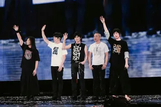 五月天5525+2《回到那一天》25週年巡迴演唱會18日迎來北京鳥巢最終場。（圖／相信音樂提供）