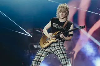 日本搖滾天團ONE OK ROCK吉他手Toru。（秀泰娛樂提供）