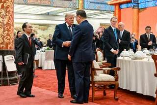 上周四，特朗普总统在北京与中国国家主席习近平会面。