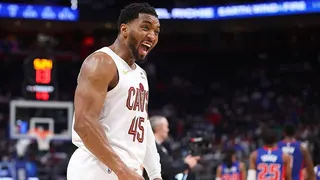 Donovan Mitchell celebrates