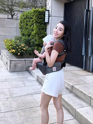 沈泳吟去年5月請產假，趁著育嬰假結束之際，決定離職。翻攝IG@strangersasha