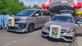 【视频】撞后逃姐妹死 | 姐妹今同日举殡  家属悲痛送别