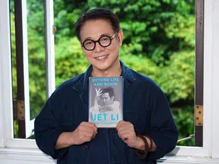 李連杰推出新書「Beyond Life and Death: The Way o...