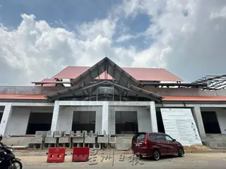 （古城封面副文）野新新巴刹料本月杪竣工