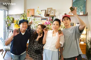 《花甲少年趣旅行》石知田（右1）原以為吳映潔（左2）超ㄎㄧㄤ，曝陳孝萱（右2）成「最強控場媽媽」。（圖／台灣大哥大MyVideo提供）