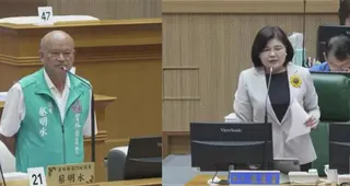 雲林縣議員蔡明水(左)今質詢盼縣府提高稻穀運費補助為每公斤1元，沒想到縣長張麗善(右)主動說要提高至1.2元。（截圖自雲林縣議會網站）
