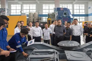 Embargo20/5，6pm各报同步上网／陆兆福出席铁技能培训计划毕业典礼