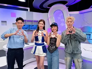 南珉貞（左2）近日擔任《完全娛樂》來賓。（圖／三立提供）