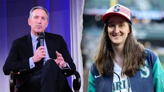 split-of-HowardSchultz-KatieWilson
