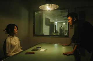 劇中原是高中摯友的李國毅（右）和蔡亘晏，在十多年後捲入綁架風暴而重逢。（瀚草影視提供）
