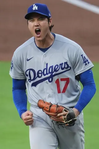 大谷翔平回歸二刀流就開轟並奪勝。(美聯社)