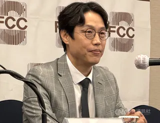 韓國地方選舉及國會議員補選將在6月3日登場，政治評論家金俊逸（圖）22日受邀至首爾外媒協會，分析本次地方選舉。中央社記者楊啟芳首爾攝　115年5月22日
