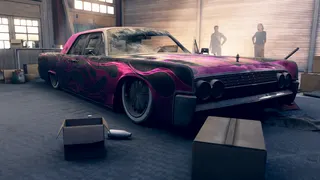 Forza Horizon 6 Barn Finds: A Lincoln Continental with a purple flame livery in a barn.