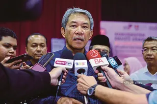 Datuk Seri Mohamad Hasan