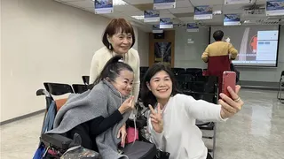 客台《活力新故鄉》勇奪紐約電視節紀錄片人文關懷獎。（客家電視台提供）