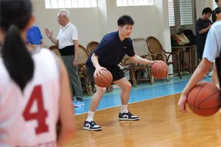 籃球／小羊精神！林庭謙傳承父親初衷「林正明公益籃球協會」前進基隆開訓