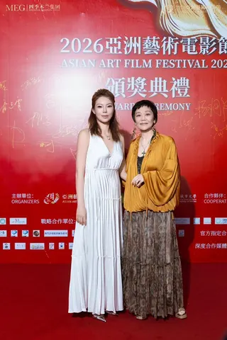 張艾嘉一直以來和許多新導演合作，此次參演黃綺玲導演的《二十四味》。（圖／亞洲藝術電影節提供）
