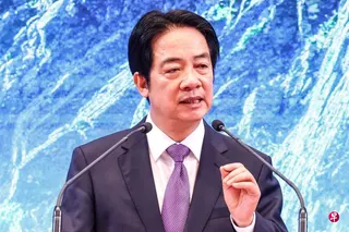 台湾总统赖清德星期六（5月23日）深夜11时13分在社媒发文，向山西煤矿爆炸事故罹难者致哀。图为赖清德在期三（20日）执政满两周时于总统府发表讲话。 （法新社）