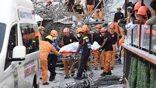菲律宾建筑倒塌 马国游客丧命20人失踪