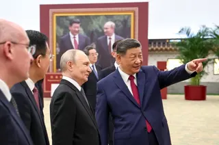 普京于5月到访中国，与习近平会晤。