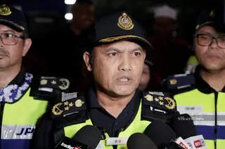 Road Transport Department deputy director-general (Planning and Operations) Datuk Jazmanie Shafawi said the seizures were carried out under Op Luxury, involving premium models such as Porsche, Lamborghini and other high-end marques. - NSTP/NIK ABDULLAH NIK OMAR